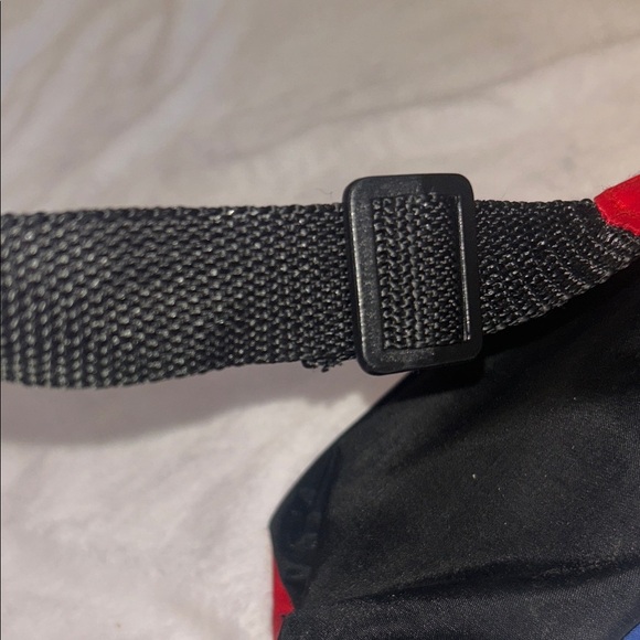 1990 Marvel Vintage Spider-Man Red and Blue Waist fanny Bag pouch - Picture 4 of 10